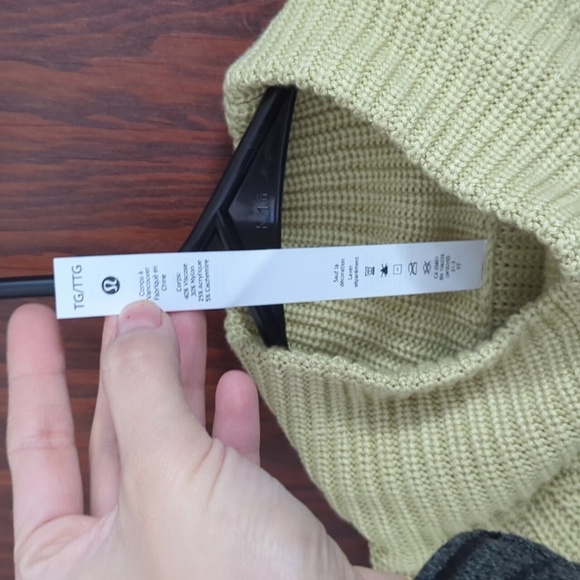Lululemon Ribbed Turtleneck Sweater Dew Green Size XL/ XXL - Picture 8 of 12